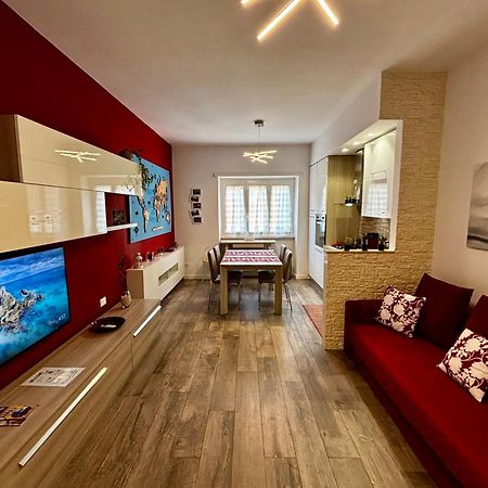 Casa Magrini - Intero Appartamento In Roma Marconi ภายนอก รูปภาพ